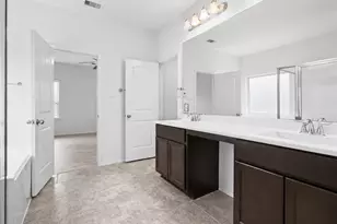 166 Meadow Grove Dr, Conroe, TX 77384 - Photo 25