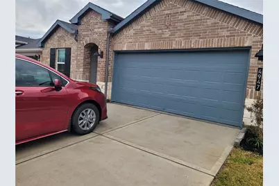 4947 Oakwood Drive, Arcola, TX 77545 - Photo 3