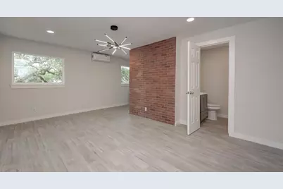 1747 Wroxton Court #6, Houston, TX 77005 - Photo 3