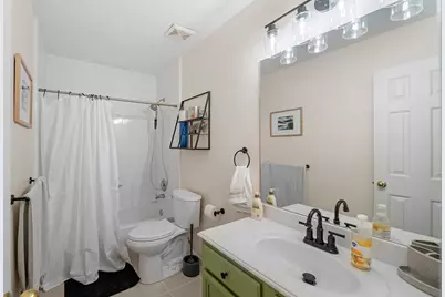140 Bristol Bend Lane, Dickinson, TX 77539 - Photo 5