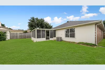 140 Bristol Bend Lane, Dickinson, TX 77539 - Photo 19