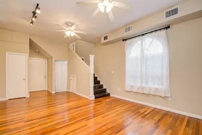 5419 Gulfton Street #H, Houston, TX 77081 - Photo 3