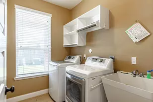 4607 Rockton Hills Ln, Sugar Land, TX 77479 - Photo 25