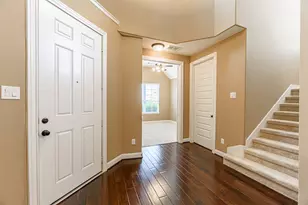4607 Rockton Hills Ln, Sugar Land, TX 77479 - Photo 3