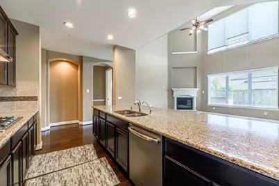 4607 Rockton Hills Lane, Sugar Land, TX 77479 - Photo 15