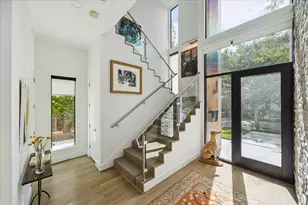 1620 Harold St, Houston, TX 77006 - Photo 3