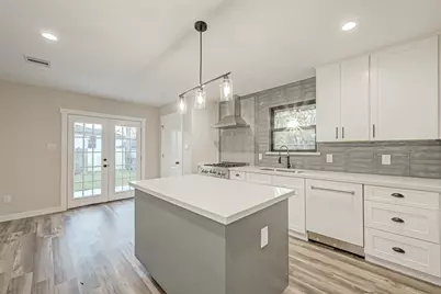 2111 Nina Lee Lane, Houston, TX 77018 - Photo 7