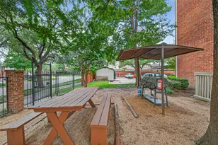 4041 Drake St, Houston, TX 77005 - Photo 25