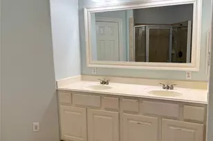 38 Shell Port Square, The Woodlands, TX 77380 - Photo 11