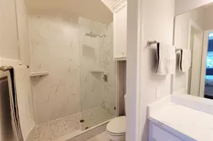 9 Camden Ct, Sugar Land, TX 77479 - Photo 23
