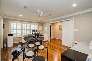 5459 Carew St, Houston, TX 77096 - Photo 7