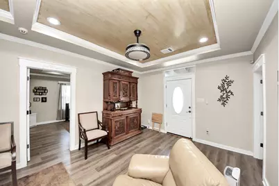 1106 S 8th Street, La Porte, TX 77571 - Photo 3