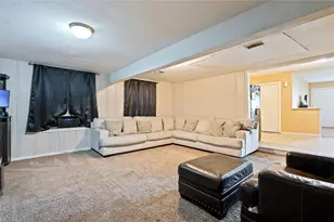 1401 Susan St, Pasadena, TX 77506 - Photo 9