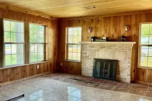 2340 19th St, Port Arthur, TX 77640 - Photo 13