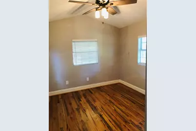 734-A McDaniel Street, Houston, TX 77022 - Photo 13