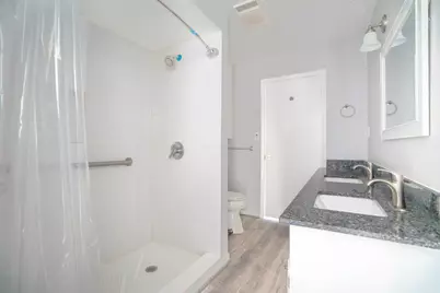 5214 Lodge Creek Drive, Houston, TX 77066 - Photo 11