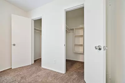 513 Ridge #2, Houston, TX 77009 - Photo 5