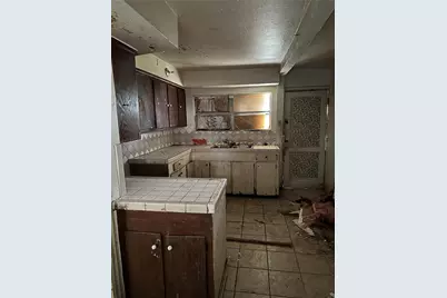 1117 3rd Avenue N, Texas City, TX 77590 - Photo 13