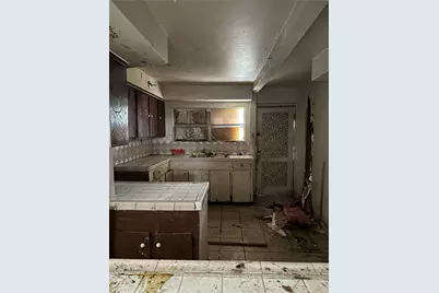 1117 3rd Avenue N, Texas City, TX 77590 - Photo 11