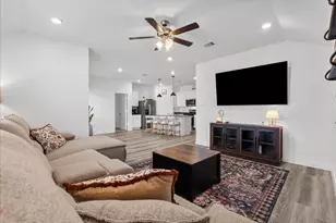 9422 Madison Ave, Texas City, TX 77591 - Photo 5