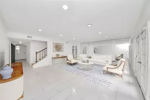 832 Wax Myrtle Ln, Houston, TX 77079 - Photo 9