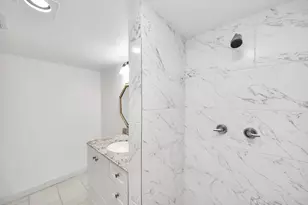 832 Wax Myrtle Ln, Houston, TX 77079 - Photo 25