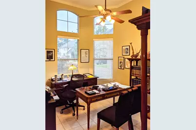10114 Crescent Bluff Lane, Houston, TX 77070 - Photo 17