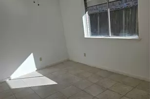 15906 Willbriar Ln, Houston, TX 77489 - Photo 7