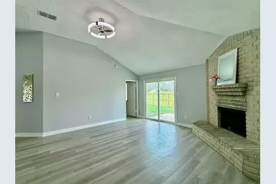 10722 Sashay Drive, Houston, TX 77099 - Photo 17