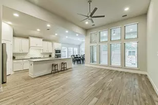 8132 Tyrell Heights Dr, Magnolia, TX 77354 - Photo 9