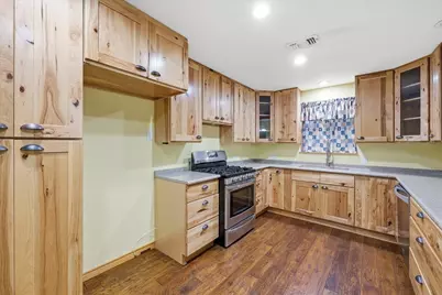 3042 Parish Cemetery Road, Orange, TX 77632 - Photo 9