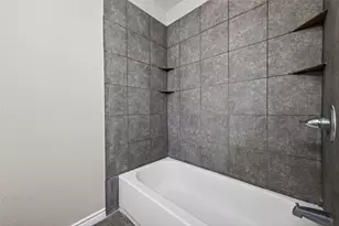 210 N Shirley Ln, Willis, TX 77378 - Photo 27