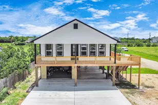 1309 24th St, Dickinson, TX 77539 - Photo 1