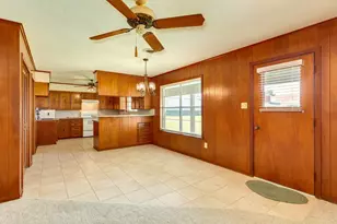 232 Magnolia St, Brazoria, TX 77422 - Photo 7