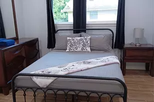 5815 Schevers St, Houston, TX 77033 - Photo 33