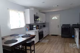 5815 Schevers St, Houston, TX 77033 - Photo 15