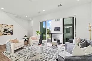 216 E 31st 1/2 St, Houston, TX 77018 - Photo 23