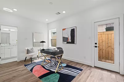 216 E 31st 1/2 Street #C, Houston, TX 77018 - Photo 5