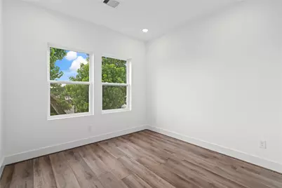 216 E 31st 1/2 Street #C, Houston, TX 77018 - Photo 31