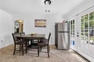 8822 Sultan Dr, Houston, TX 77078 - Photo 7