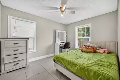 8822 Sultan Drive, Houston, TX 77078 - Photo 19