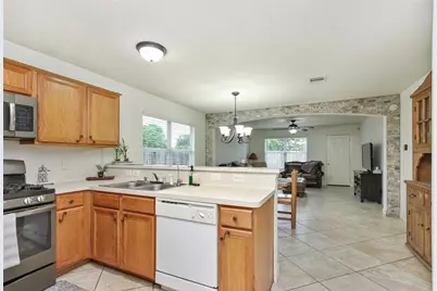 7202 Kransburg Ranch Drive, Cypress, TX 77433 - Photo 5