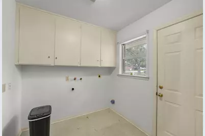 705 Darlene Lane, Wallis, TX 77485 - Photo 17