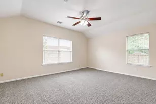 5402 Rosehaven Ct, Sugar Land, TX 77479 - Photo 11