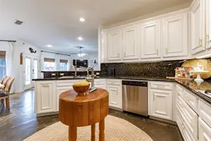 127 Port St, San Leon, TX 77539 - Photo 25