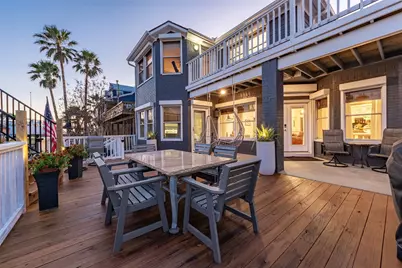 127 Port Street, San Leon, TX 77539 - Photo 1