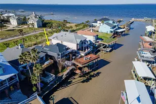 127 Port St, San Leon, TX 77539 - Photo 1