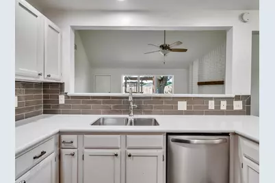 423 Forest Hills Drive, League City, TX 77573 - Photo 23