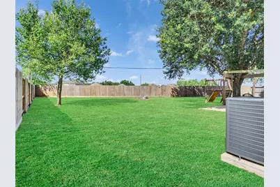 423 Forest Hills Drive, League City, TX 77573 - Photo 9