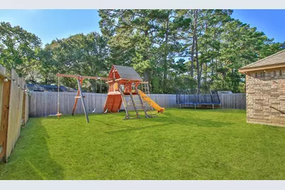 18203 Willow Edge Drive, Tomball, TX 77375 - Photo 37